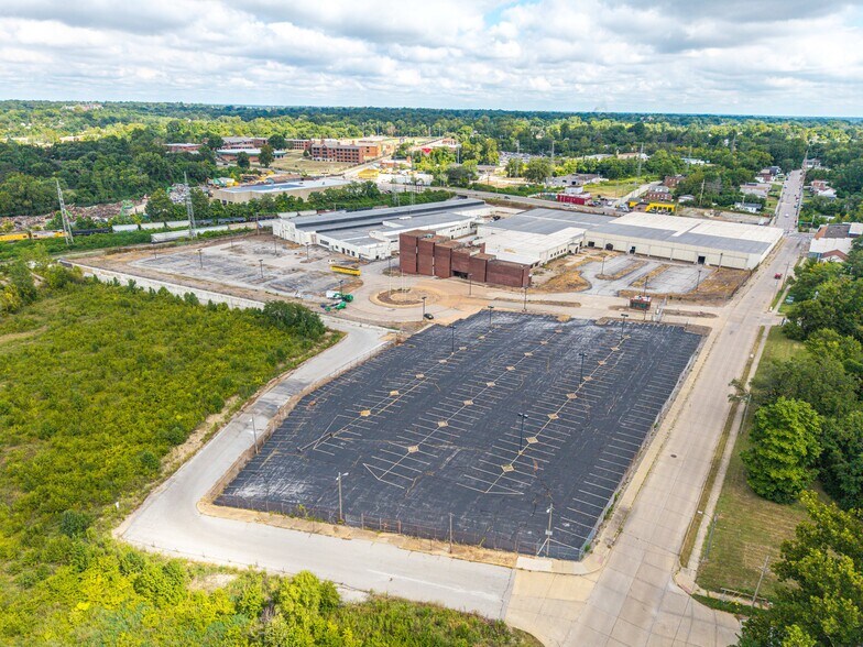 More Photos Of 6565 Wells Ave, Saint Louis Manufacturing For Lease