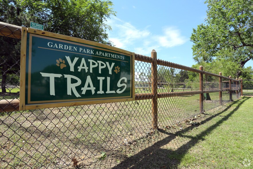 More Photos Of 207 N Hickory St, Sapulpa Multifamily For Sale