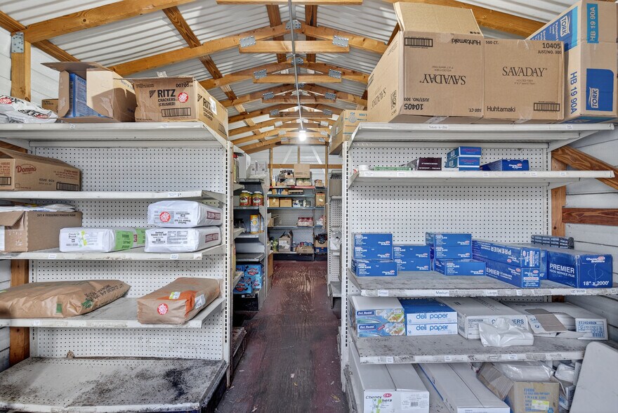 More Photos Of 765 3rd Ave, Welaka Restaurant For Sale