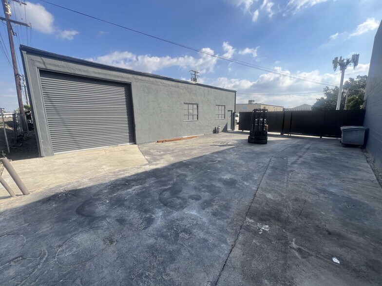 More Photos Of 2459 N Chico Ave, South El Monte Manufacturing For Lease