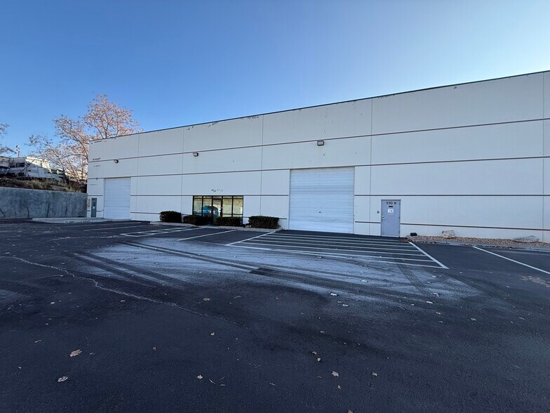 More Photos Of 930 N 1430 W, Orem Manufacturing For Lease