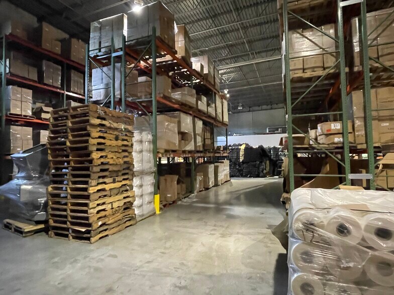 More Photos Of 11600 NW 173rd St, Alachua Warehouse For Lease