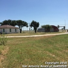 More Photos Of 2032 S US Highway 281, Falfurrias Contractor Storage Yard For Sale