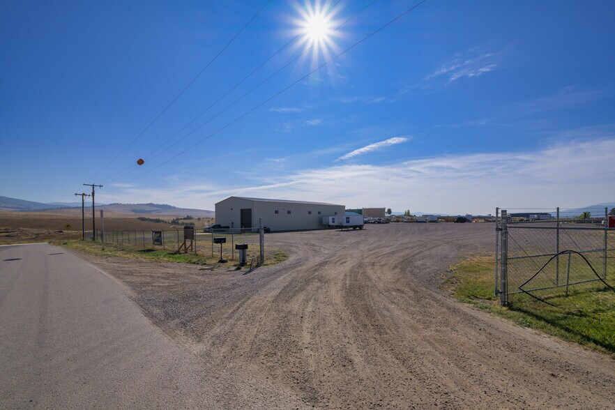 More Photos Of 9015 Cartage Rd, Missoula Specialty For Sale