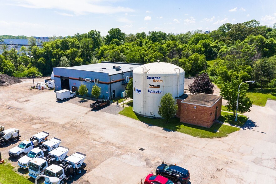 More Photos Of 1999 Mount Read Blvd, Rochester Manufacturing For Lease