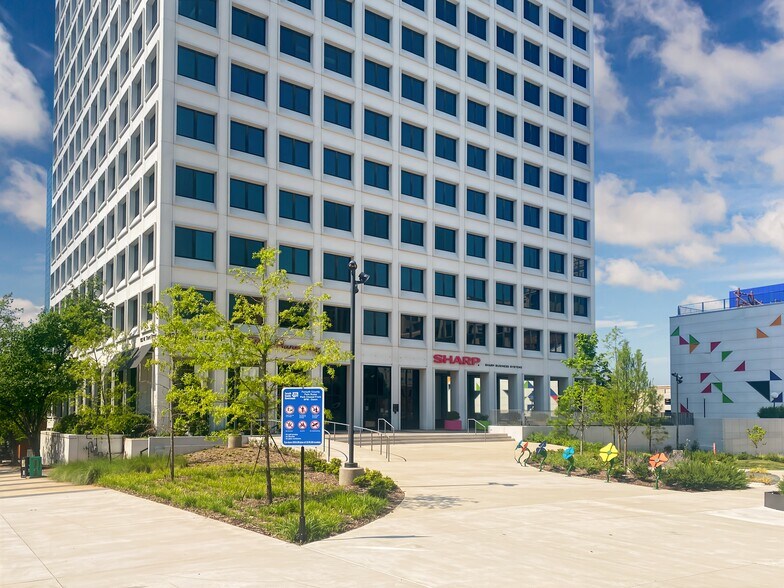 More Photos Of W 3rd St, Winston-Salem Coworking Space