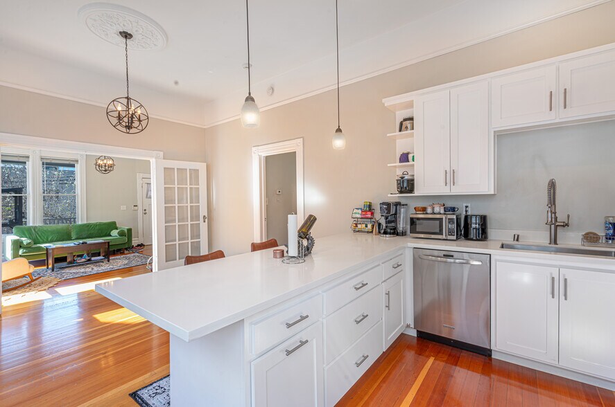 More Photos Of 418 Humboldt St, Santa Rosa Apartments For Sale