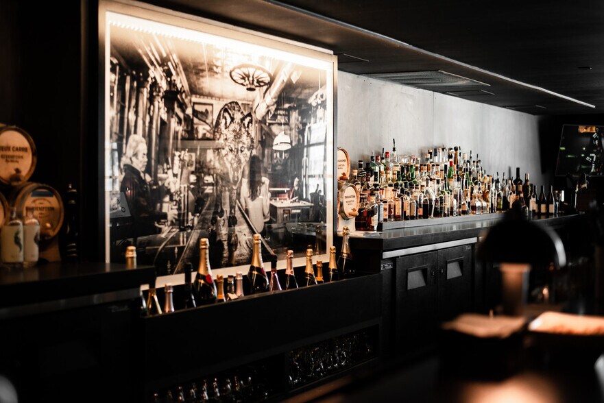 More Photos Of 331-355 Singleton Blvd, Dallas Storefront For Lease