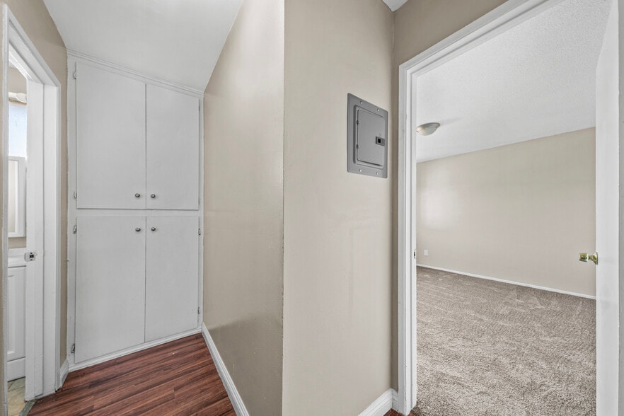 More Photos Of 383 Orchid Ln, Pomona Apartments For Sale