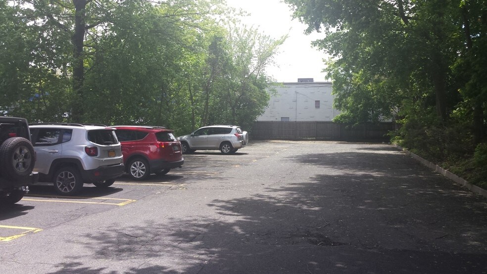 More Photos Of 15 Third St, New City Office For Sale