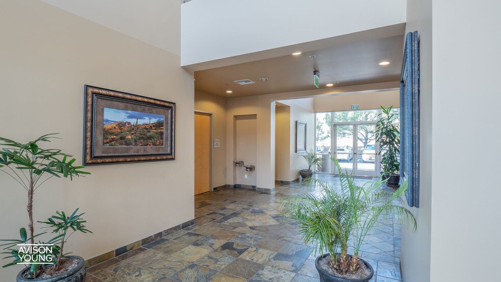 More Photos Of 25186 Hancock Ave, Murrieta Office For Lease