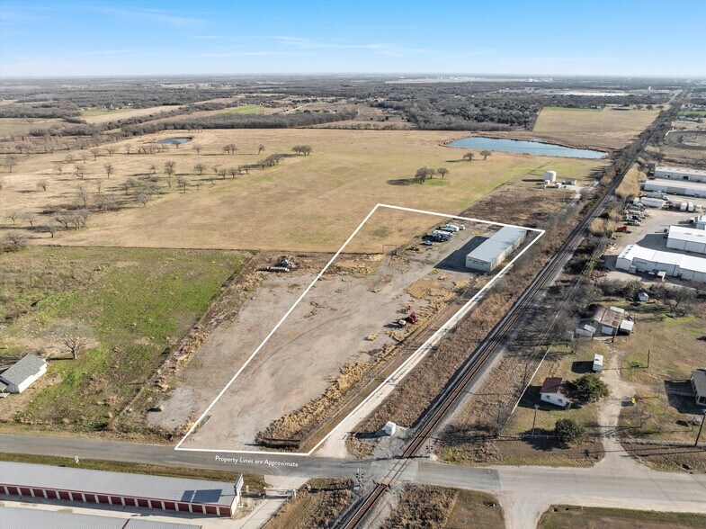 More Photos Of 193 E Hilltop Rd, Elm Mott Self Storage For Sale