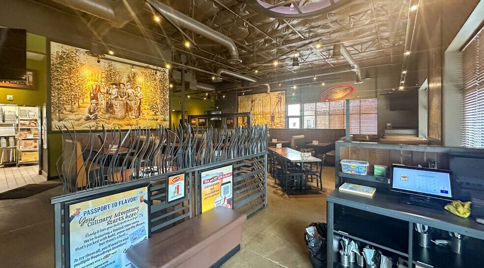 More Photos Of 16826 SW Edy Rd, Sherwood Restaurant For Lease
