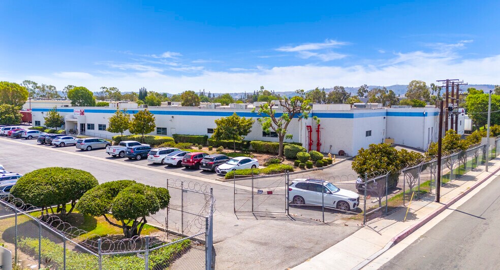 More Photos Of 18301 E Arenth Ave, City of Industry Manufacturing For Lease