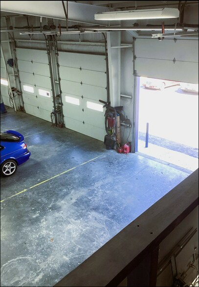 More Photos Of 729 Industrial Park Dr, Newport News Service For Sale