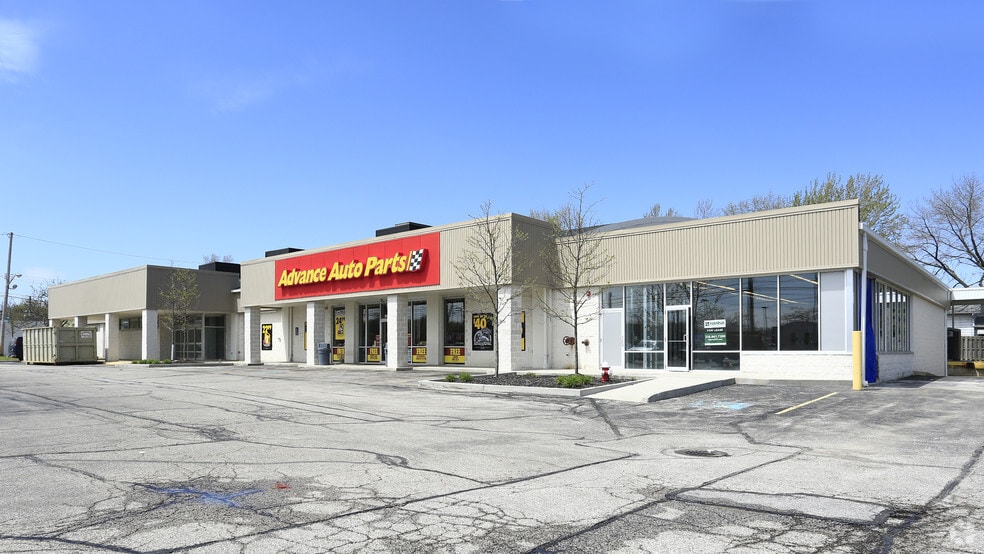 Primary Photo Of 34225 Vine St, Eastlake Freestanding For Sale