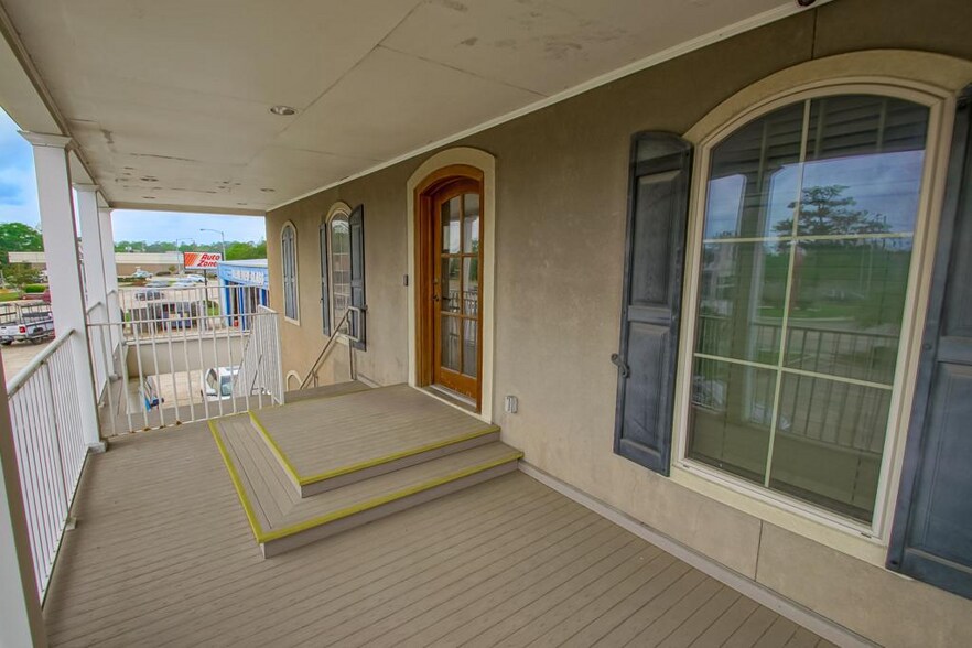 More Photos Of 200 Gause Blvd, Slidell Office For Sale