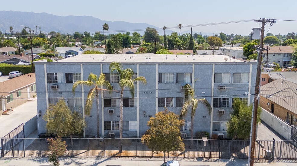 More Photos Of 6242-6248 Vineland Ave, North Hollywood Apartments For Sale