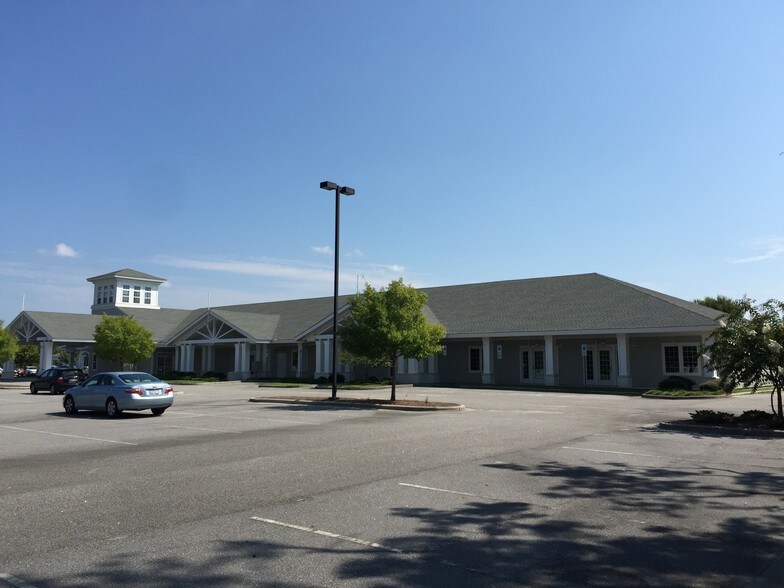 More Photos Of 7910 Hwy 117, Rocky Point Medical For Lease