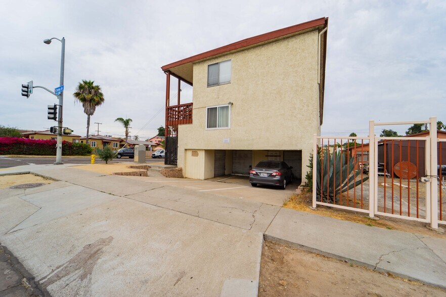 More Photos Of 4065 Wightman St, San Diego Apartments For Sale