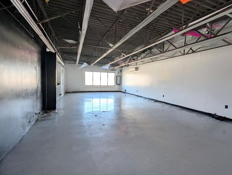 More Photos Of 8520 Foster Ave, Brooklyn Freestanding For Lease