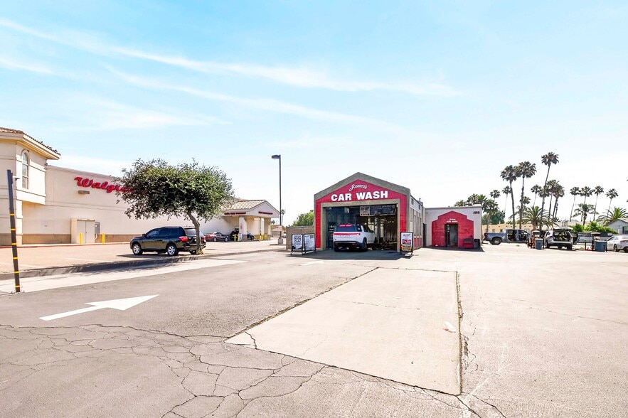 More Photos Of 195 N 2nd St, El Cajon Carwash For Sale