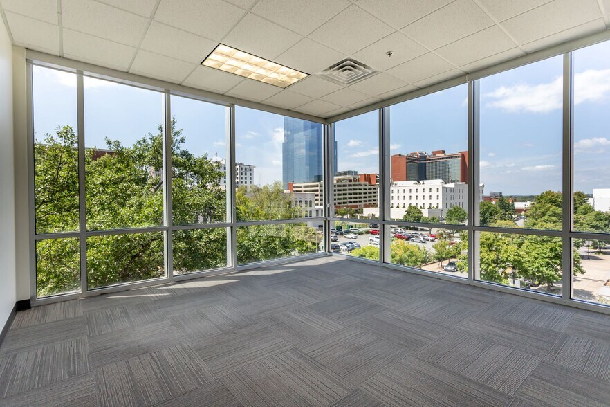More Photos Of 301 Main St, Little Rock Office For Lease