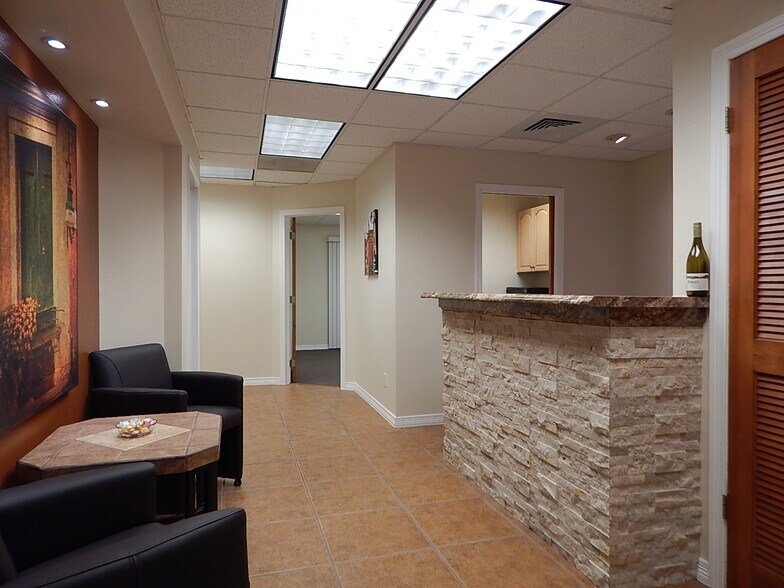 More Photos Of 8751 E Hampden Ave, Denver Office For Sale