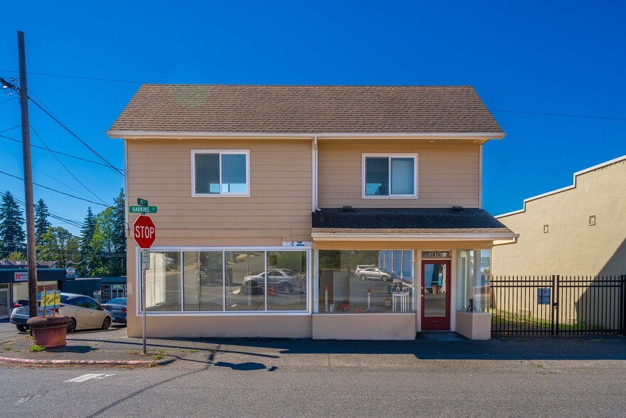 Primary Photo Of 2015 Harkins St, Bremerton Storefront Retail Residential For Sale