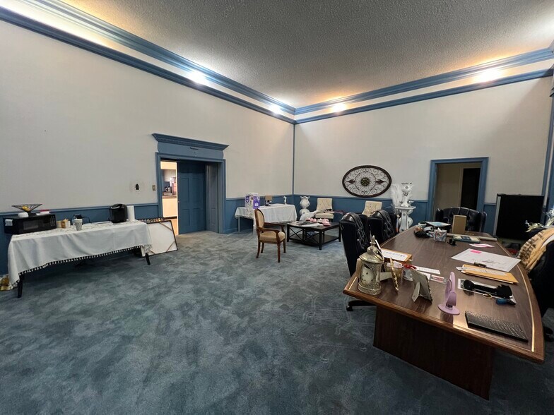 More Photos Of 1715 Market St, Baytown Religious Facility For Sale