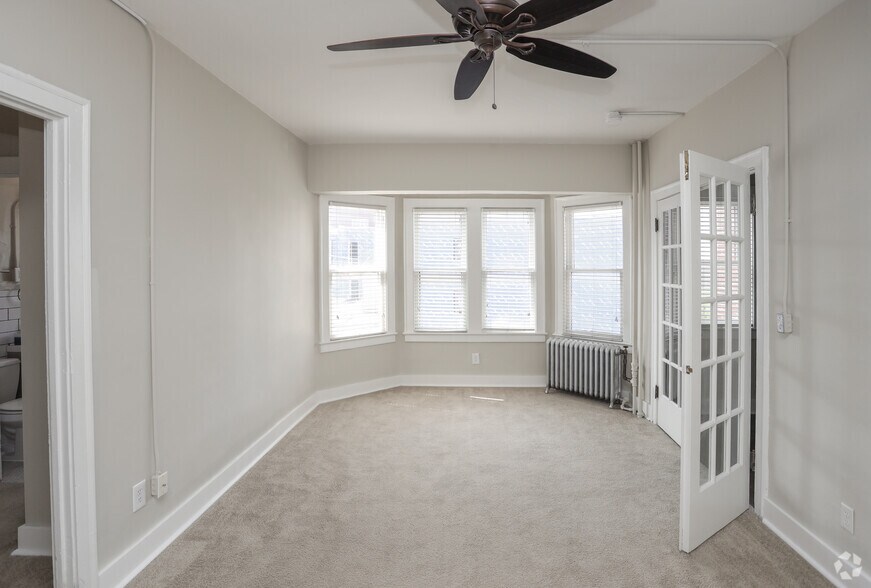 More Photos Of 111 E 16th St, Indianapolis Apartments For Lease