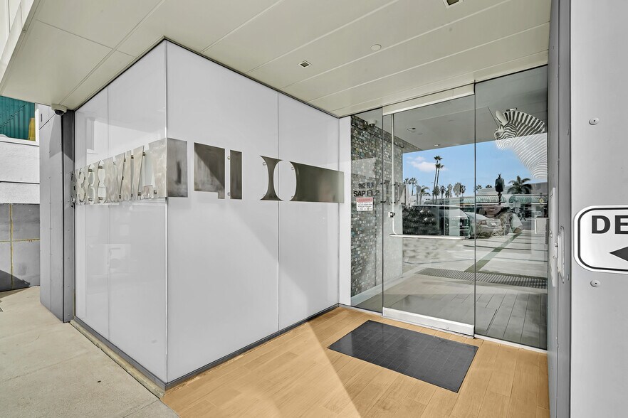 More Photos Of 3388 Via Lido, Newport Beach Office Residential For Lease