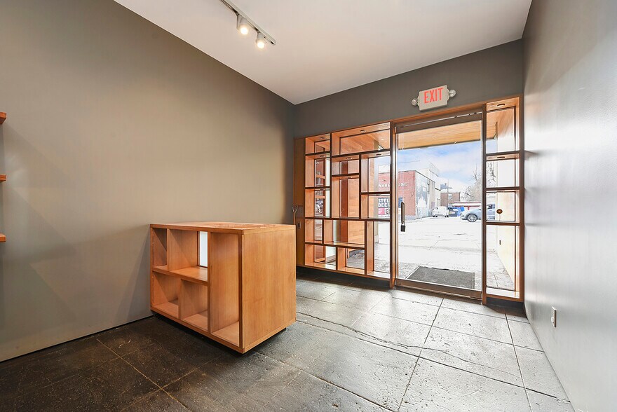 More Photos Of 5515 Penn Ave, Pittsburgh Storefront Retail Office For Lease