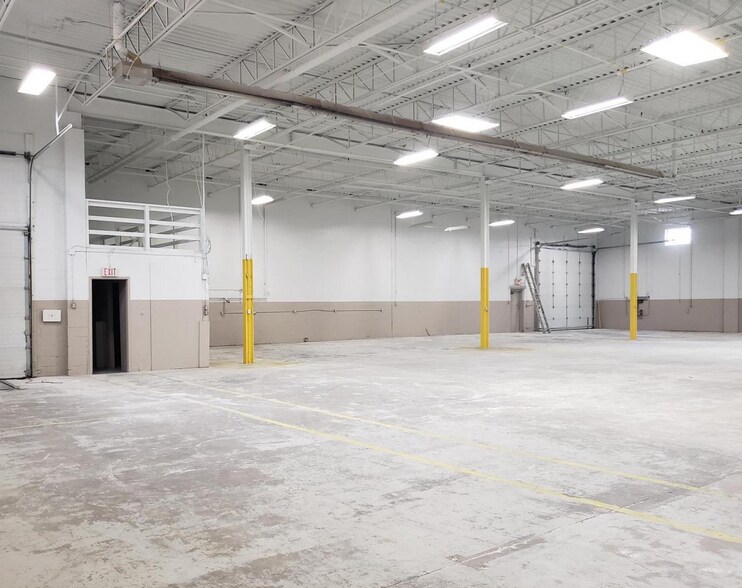 More Photos Of 55 Bradwick Dr, Concord Manufacturing For Lease