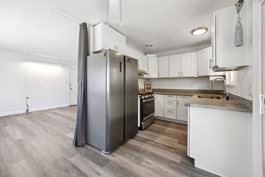 More Photos Of 263 La Pala Dr, San Jose Apartments For Sale