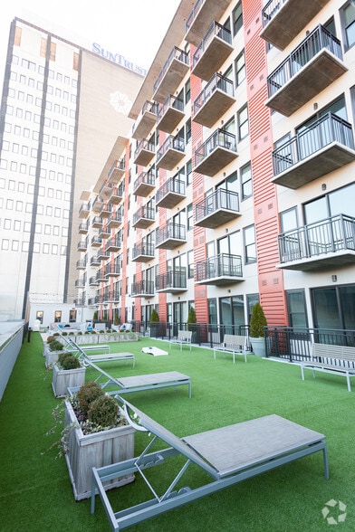 More Photos Of 728 Market St, Chattanooga Apartments For Sale