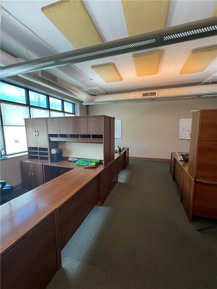 More Photos Of 28 W North St, Danville Office For Sale