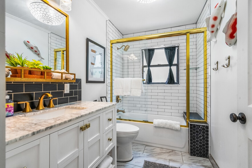 More Photos Of 11450 S Indian River Dr, Sebastian Hotel For Sale