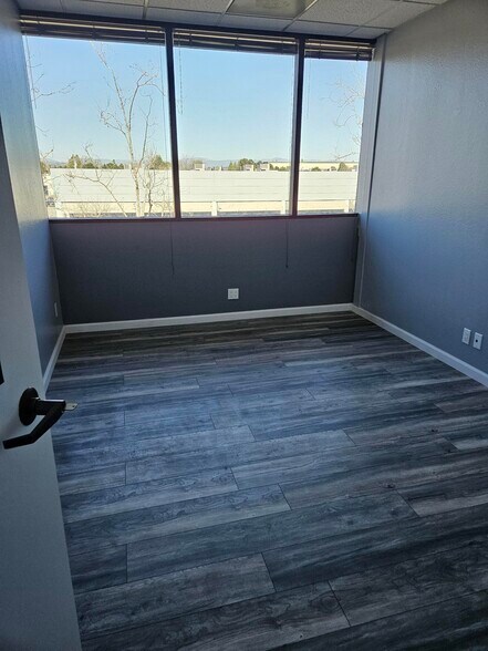 More Photos Of 5510 Skylane Blvd, Santa Rosa Office For Lease