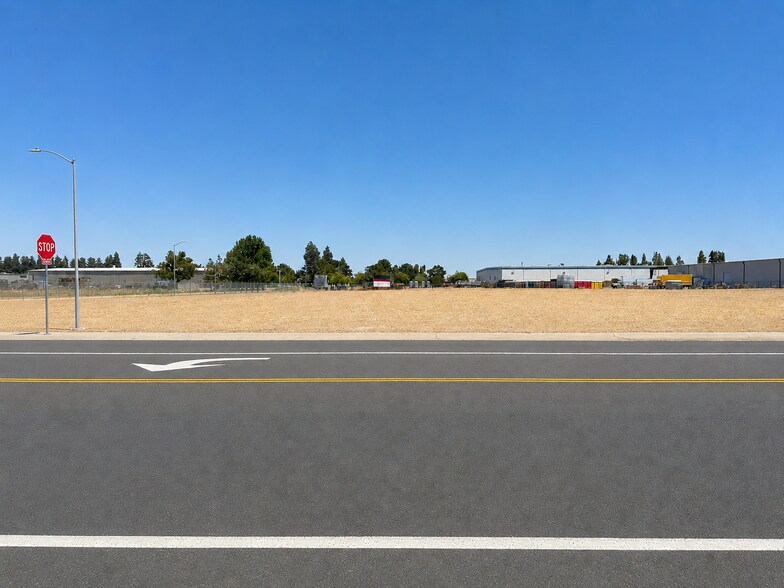 More Photos Of S Granada Dr, Madera Land For Sale