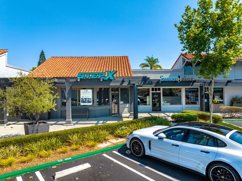 More Photos Of 23972-24042 Alicia Pky, Mission Viejo Unknown For Lease