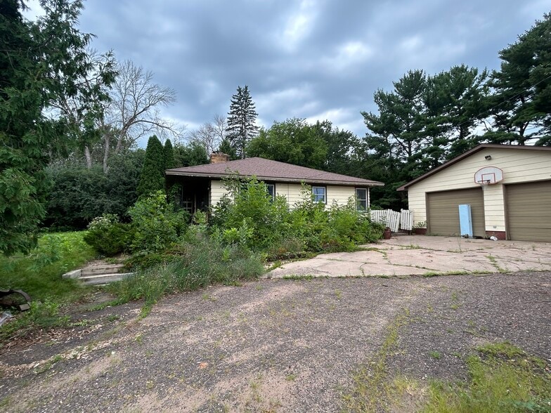 Primary Photo Of 610 Randall St, Eau Claire Land For Sale