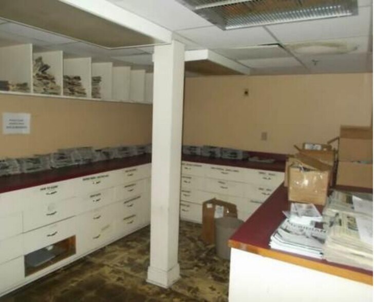 More Photos Of 814 22nd Ave, Meridian Flex For Sale