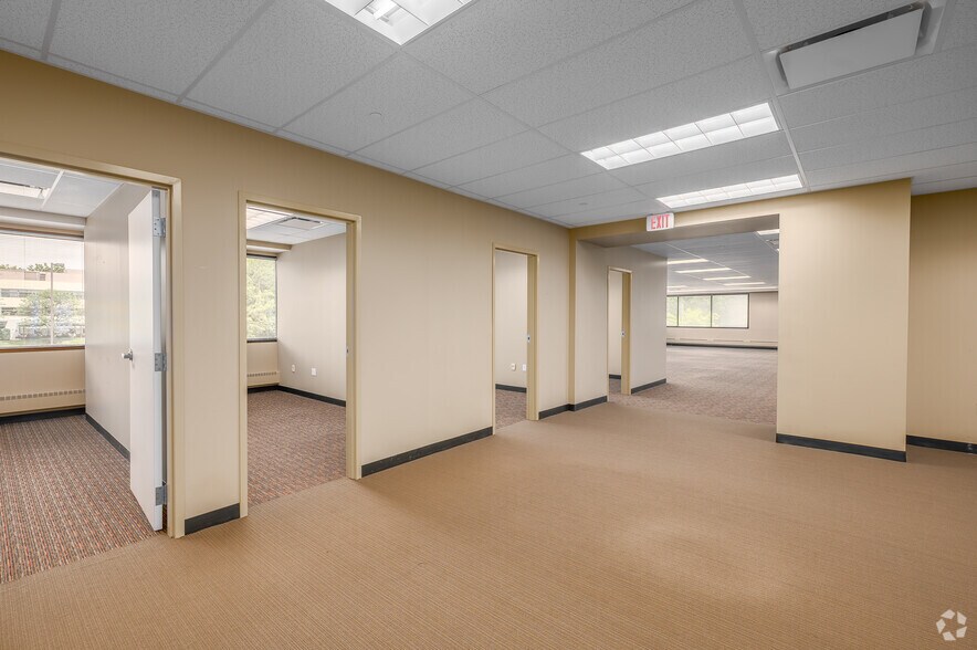 Photo of 2nd Floor Ste Parkland 2