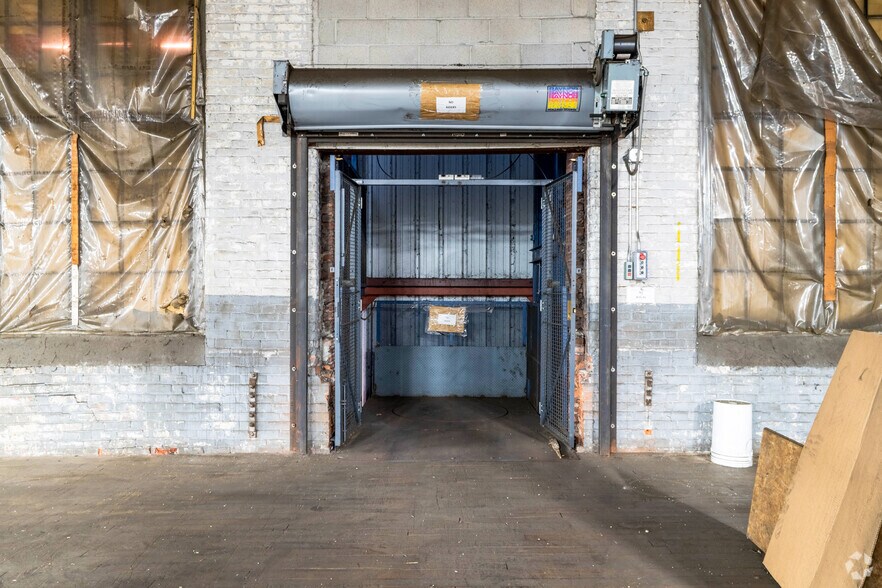 More Photos Of 149 Wason Ave, Springfield Warehouse For Sale