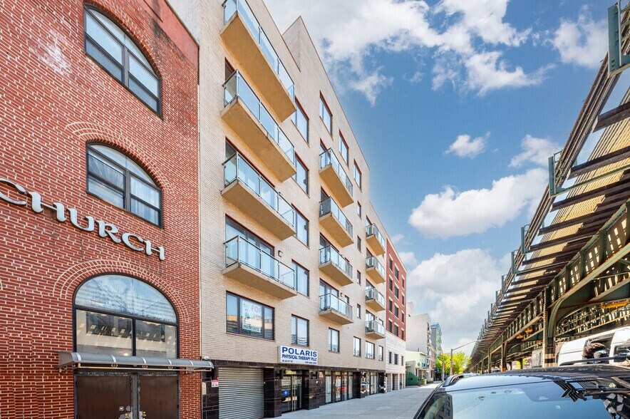 Primary Photo Of 30-63 31st St, Astoria Apartments For Lease