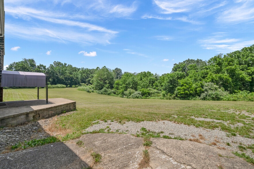 More Photos Of 2006 Mount Pleasant Rd, Greensburg Freestanding For Sale