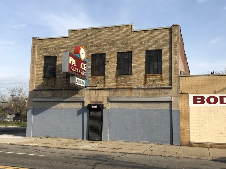 Primary Photo Of 14801 Kercheval St, Detroit Warehouse For Sale