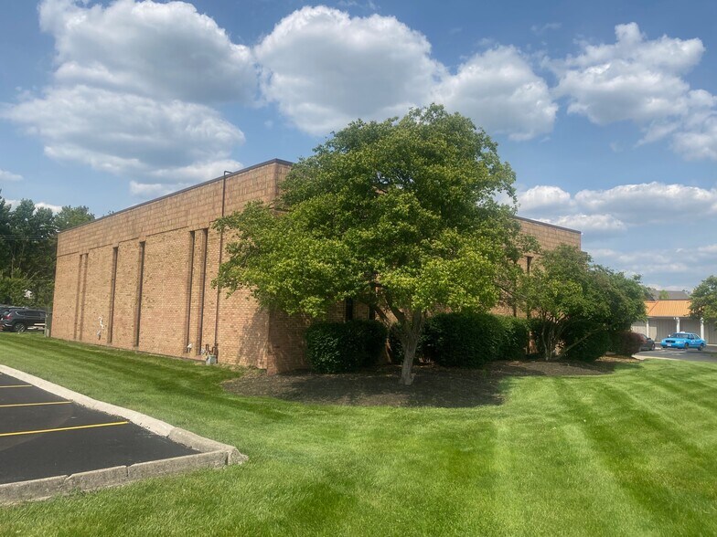 More Photos Of 5180 E Main St, Columbus Medical For Lease