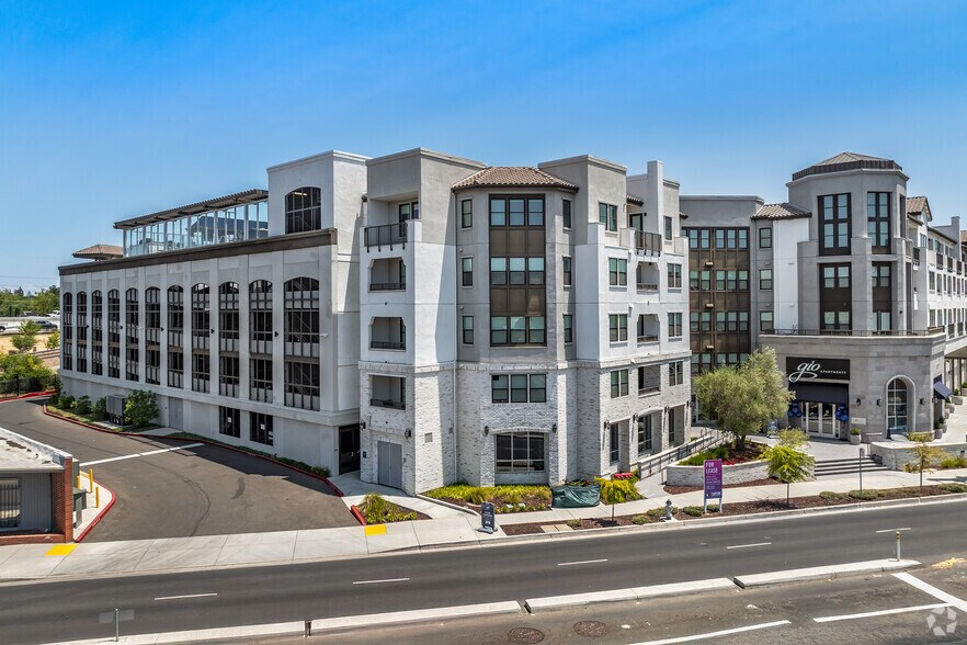 More Photos Of 3675 T St, Sacramento Apartments For Lease